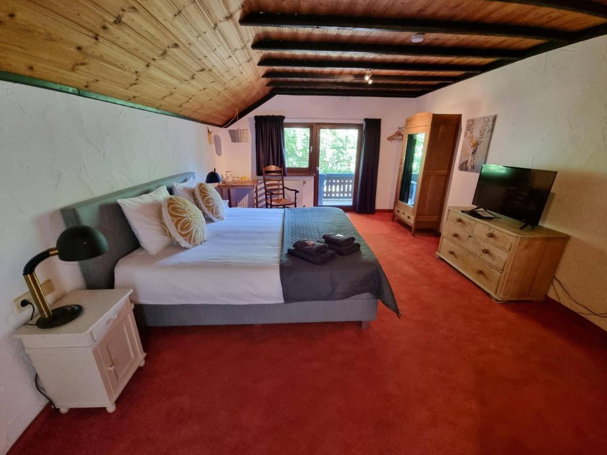 B&B Am Sahrbach Altenahr Luaran gambar