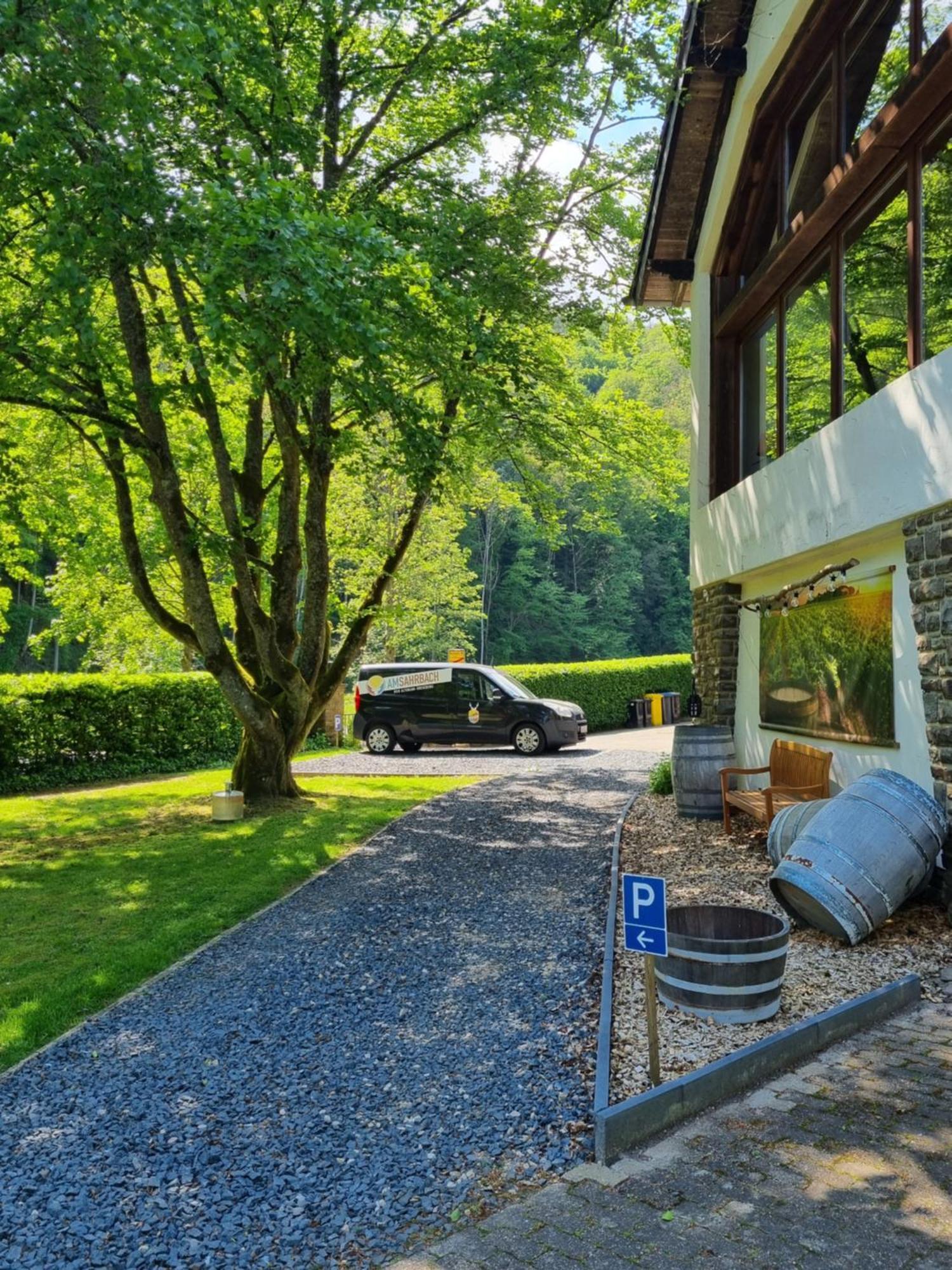B&B Am Sahrbach Altenahr Luaran gambar