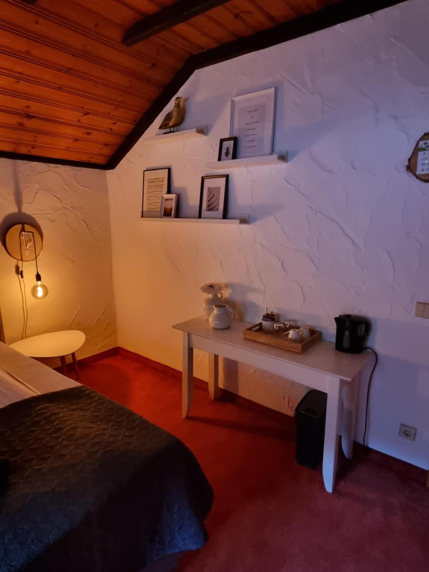 B&B Am Sahrbach Altenahr Luaran gambar