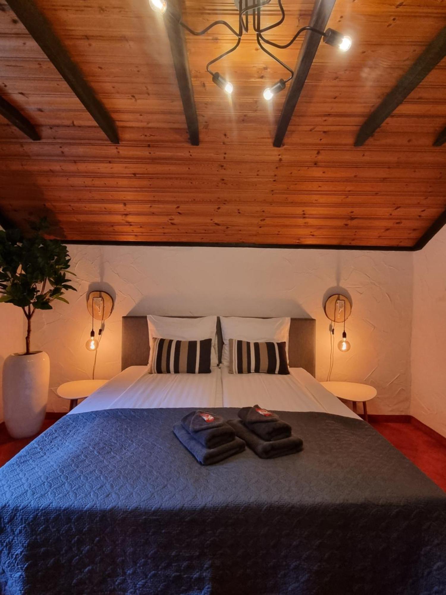 B&B Am Sahrbach Altenahr Luaran gambar